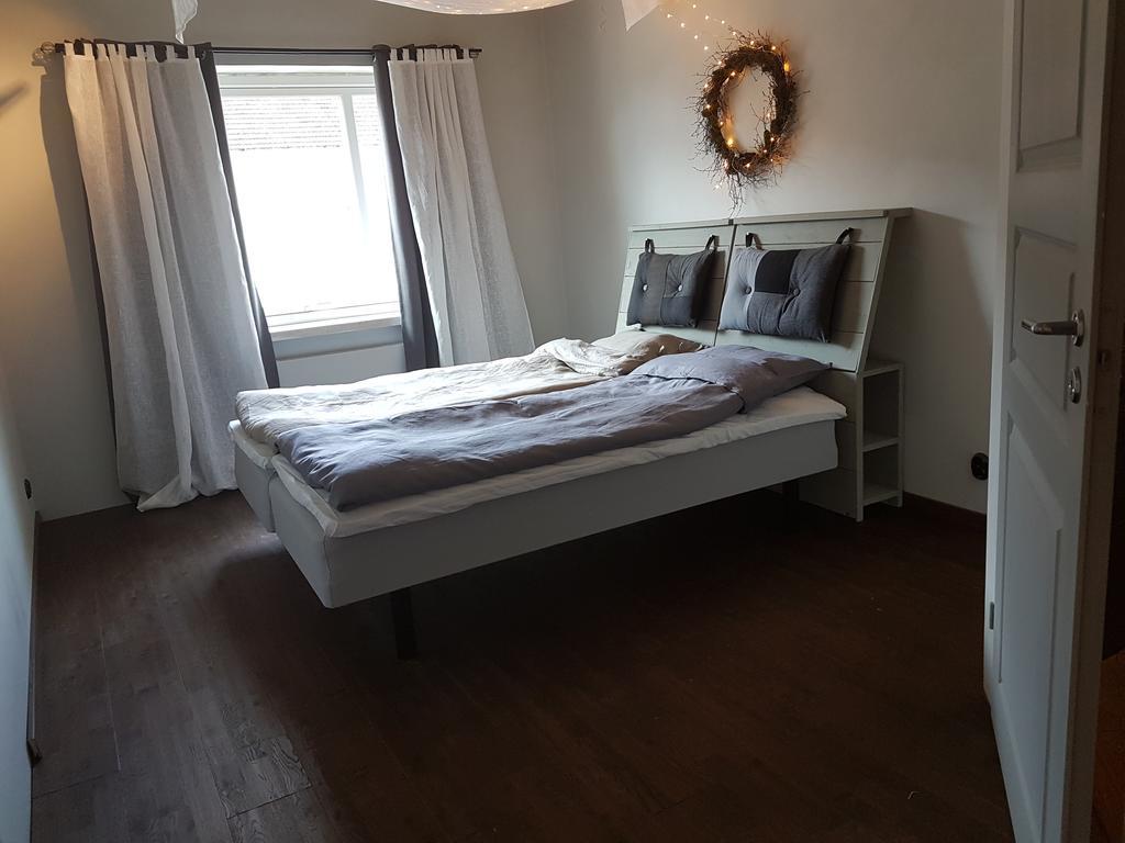 Strand Pensionat Stalldalen Godby Ngoại thất bức ảnh